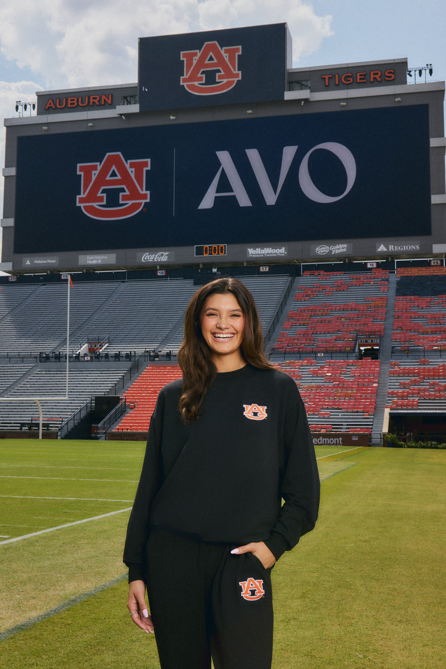 auburn university black womans crewneck and sweatpants