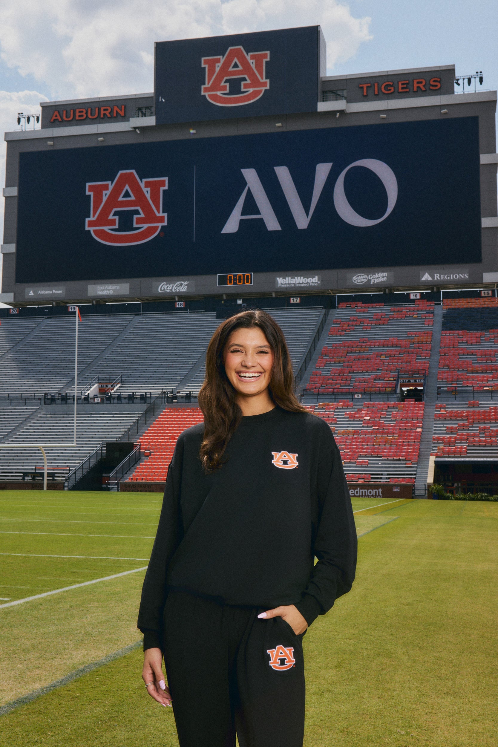 auburn university black womans crewneck and sweatpants