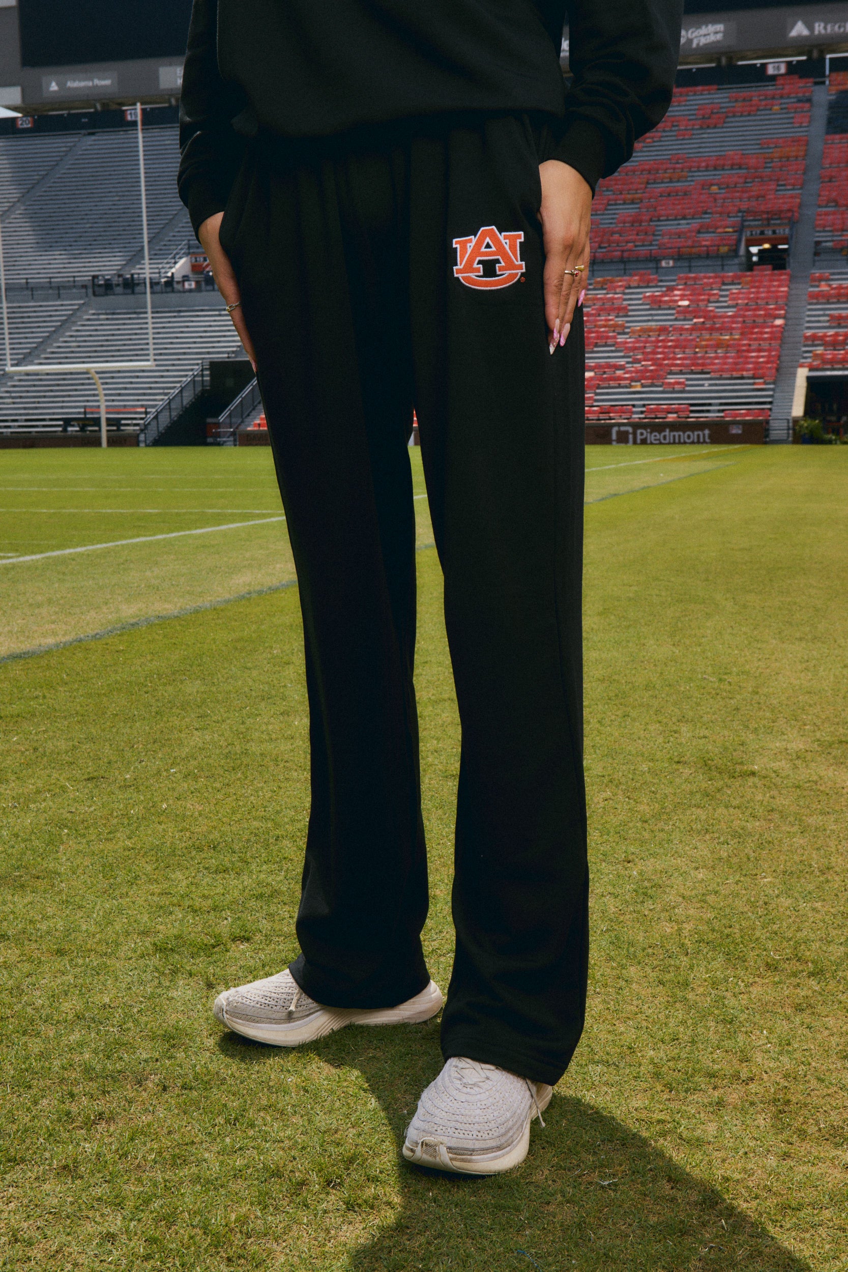 auburn university black womans sweatpants front