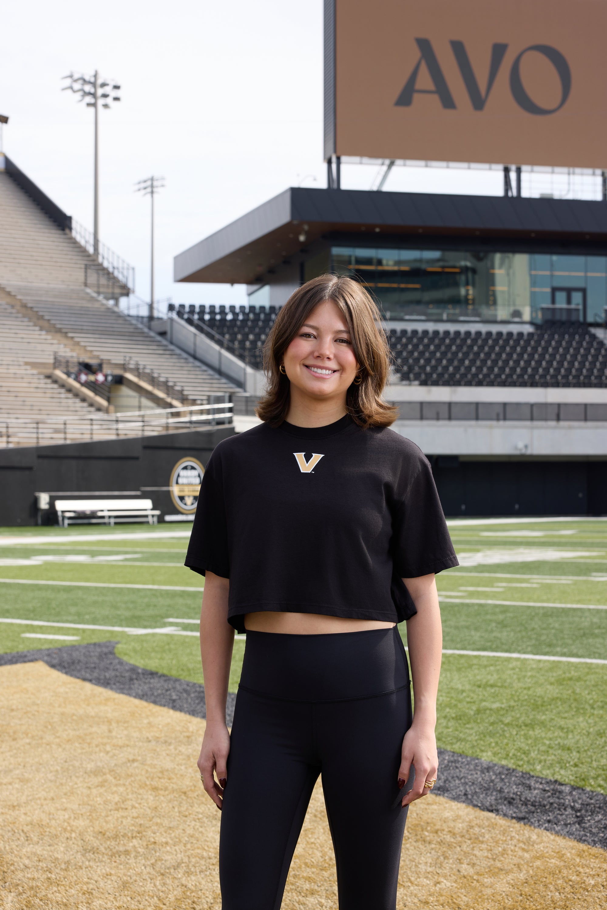 VANDY Logo Cloud Knit Boxy Crop Womens Tee