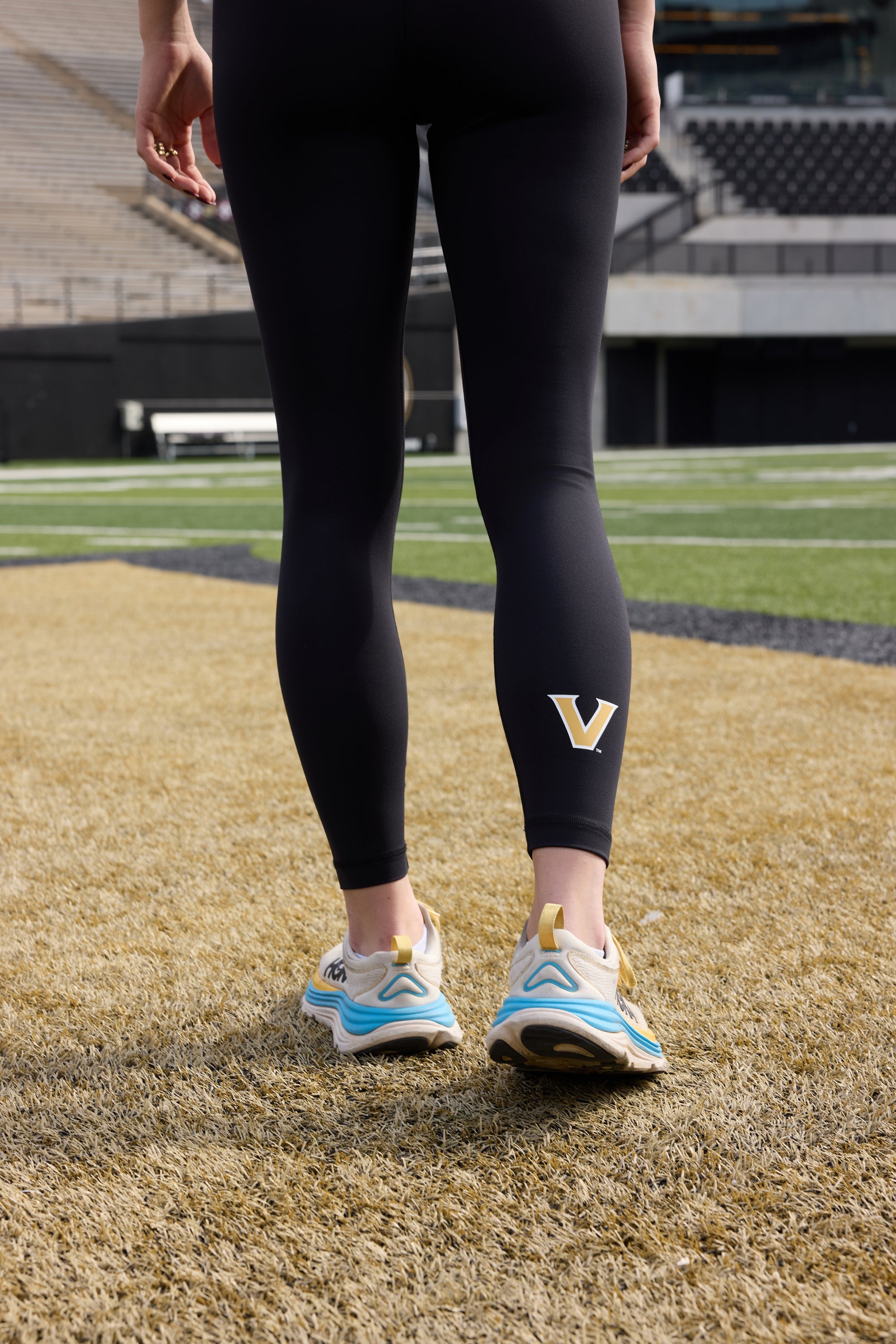 VANDY Logo Everyday Womens Legging